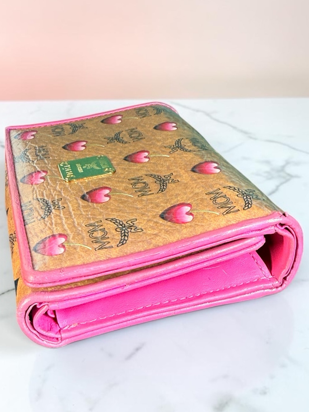 MCM Rare Sweet Visetos Cherry Heart Trifold Wallet Limited Edition 2012 with COA - Picture 8 of 16